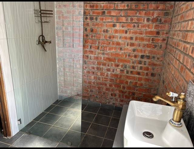 3 BEDROOM HOUSE FOR SALE IN PARADISE BEACH